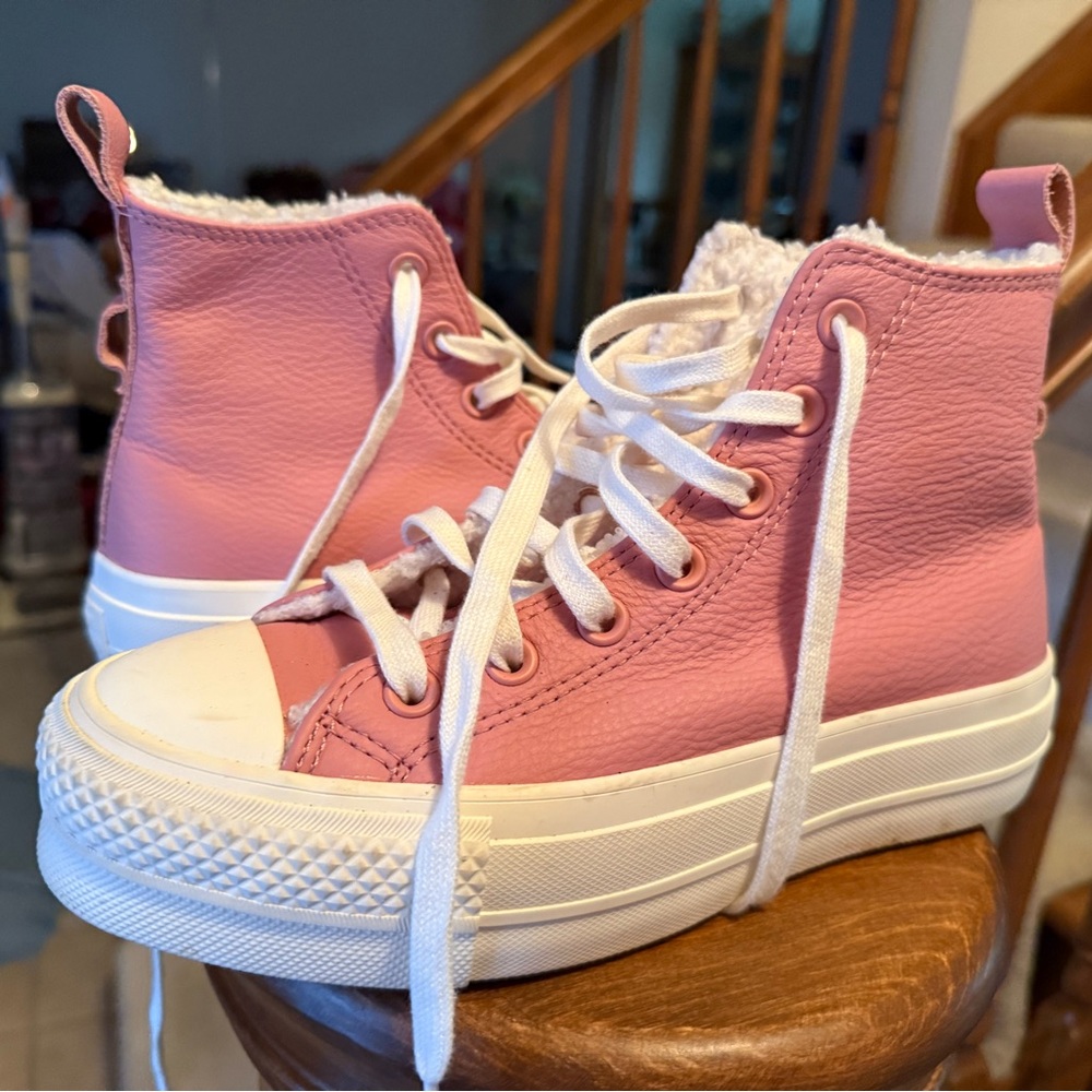 Women's Converse Chuck Taylor All Star Lined Leather Platform Hi Top Shoe